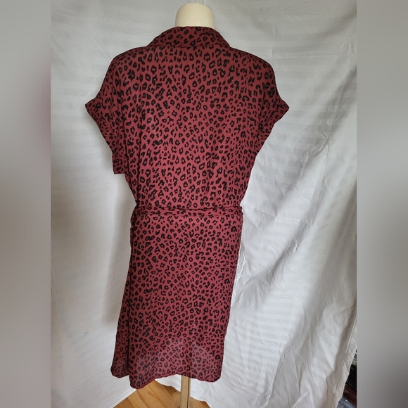 NEW Leopard Print Button-Up Dress, Size XL - Picture 3 of 5